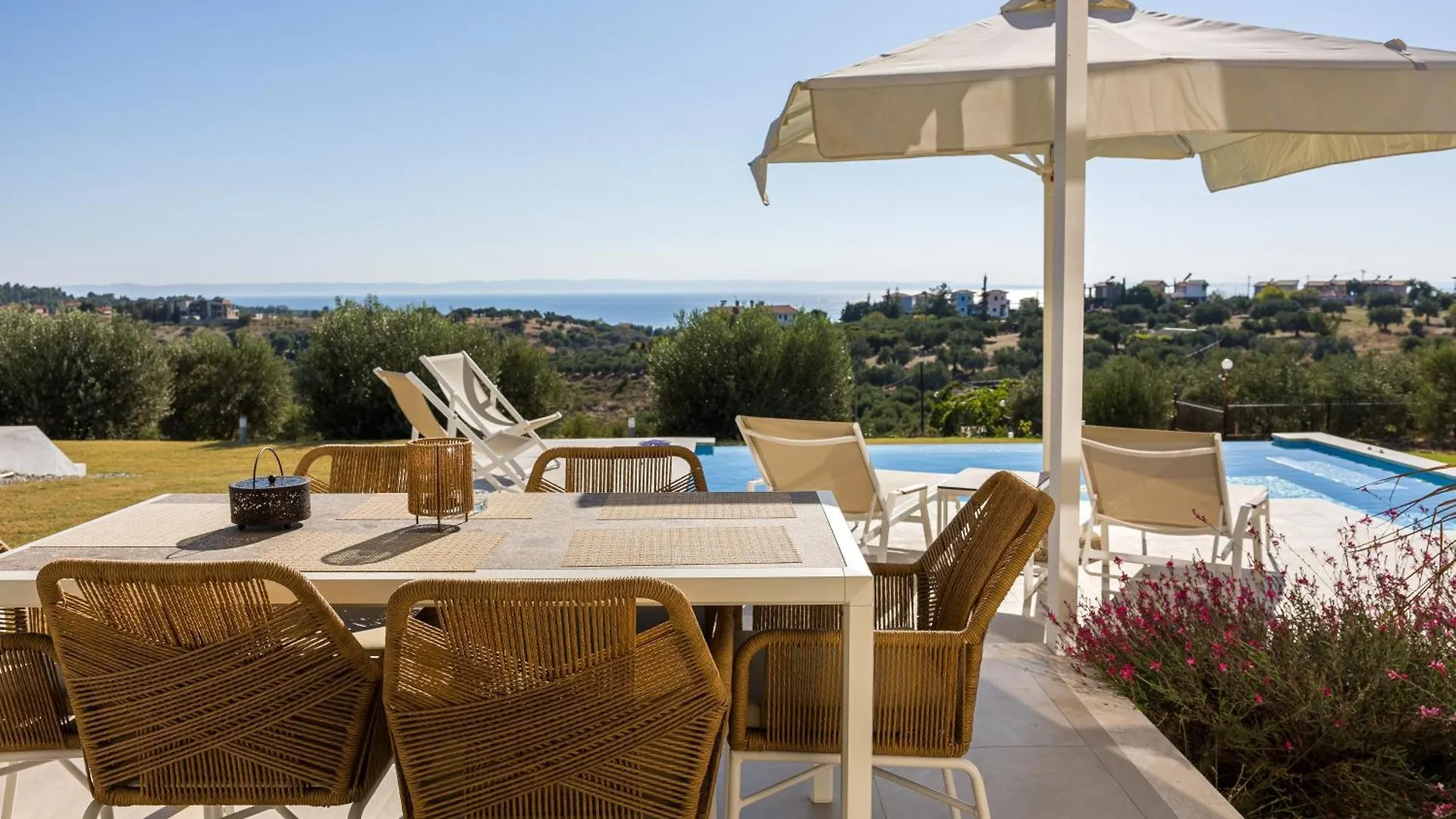 Nikiti Dream Villas