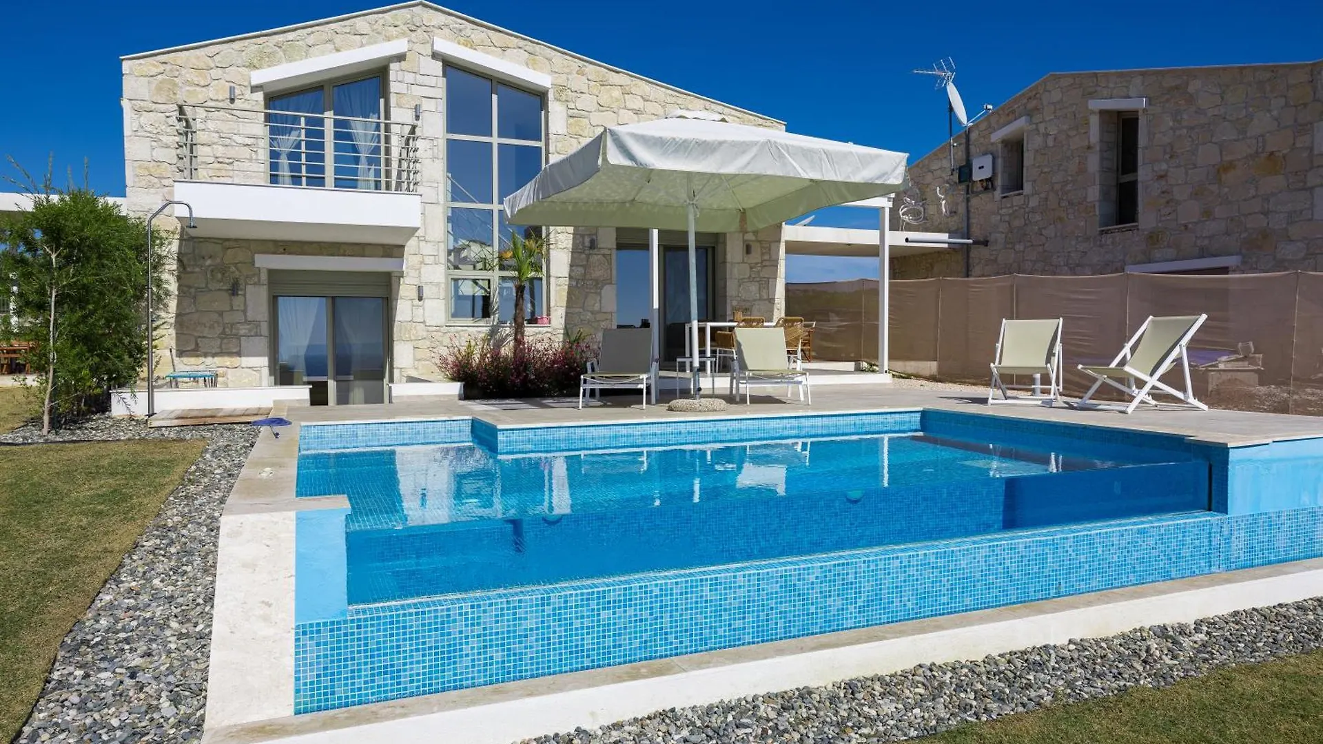 Nikiti Dream Villas