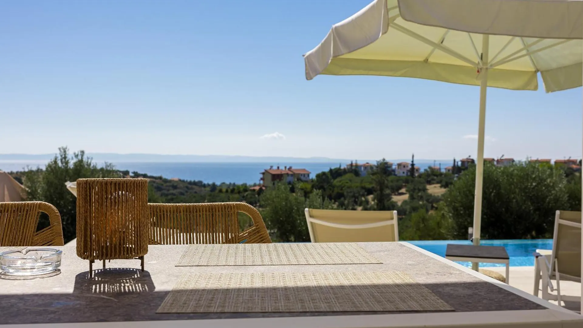 Nikiti Dream Villas